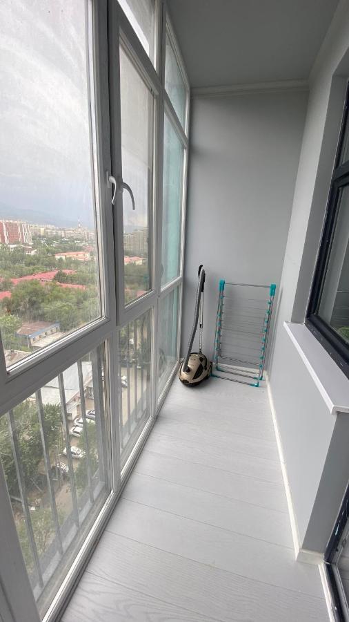 Heaven Apartment Mountain View Алматы Экстерьер фото