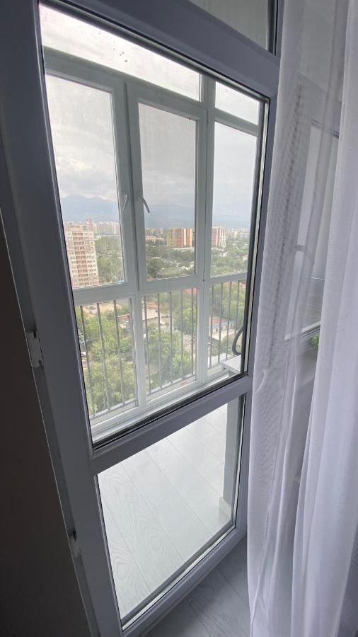 Heaven Apartment Mountain View Алматы Экстерьер фото